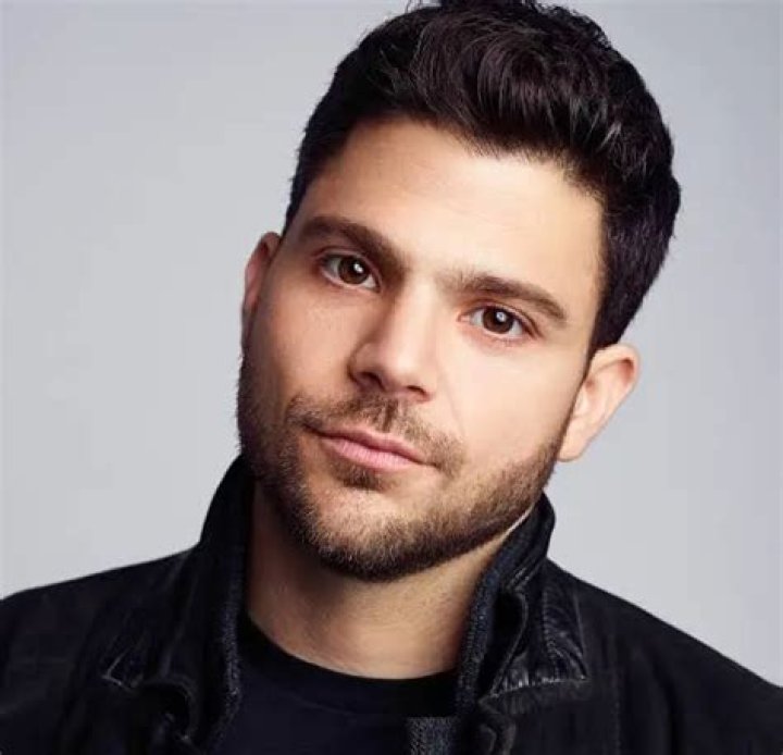 Jerry Brown Biography, Age, Height, Husband, Net Worth, Family