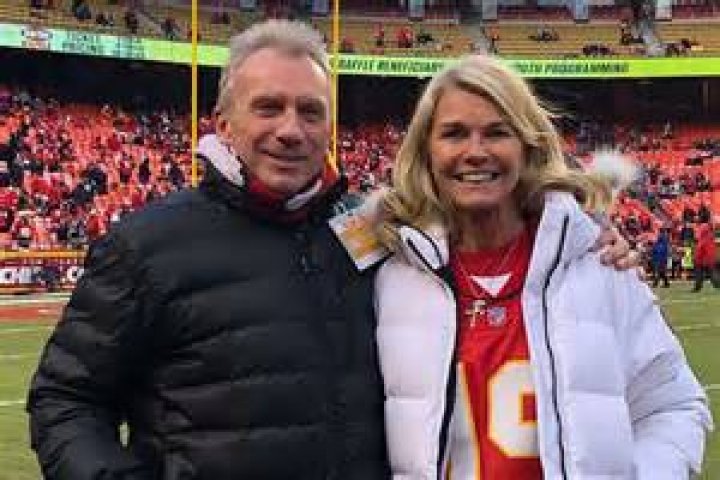 Joe Montana And Jennifer Wallace: An Unforgettable Love Story