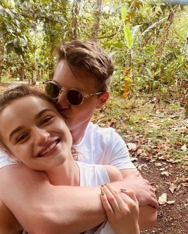 Joey King marries fianc&eacute; Steven Piet in Spain