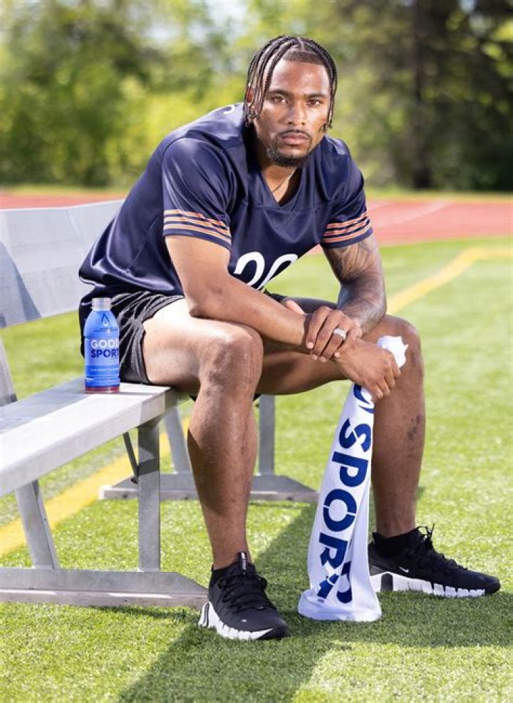 Jonathan Owens: Promising NFL Star On The Rise