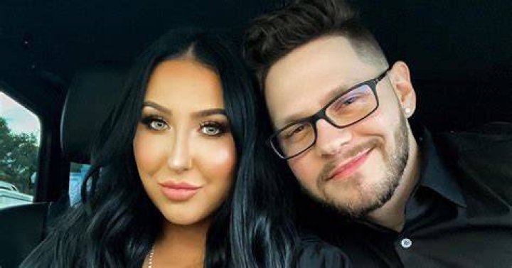 Jordan Farnum Age: How Old Is Jaclyn Hills Boyfriend?