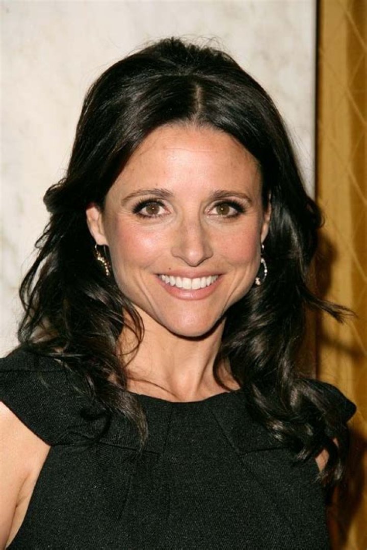 Julia LouisDreyfus Julia louis dreyfus, Female comedians, Celebrity