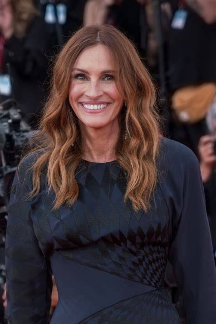 Julia Roberts heading for a divorce New Idea Magazine