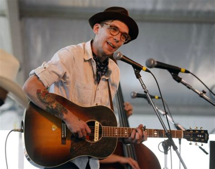 Justin Townes Earle Dead SingerSongwriter Dies at 38 Photo 4477331