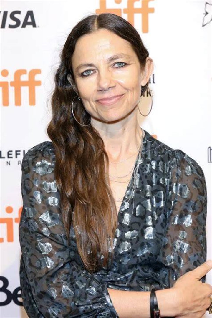 Justine Bateman Biography, Height & Life Story Super Stars Bio