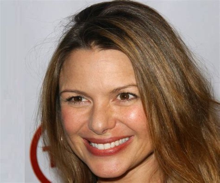 Kari Wuhrer Biography Facts, Childhood, Family Life & Achievements