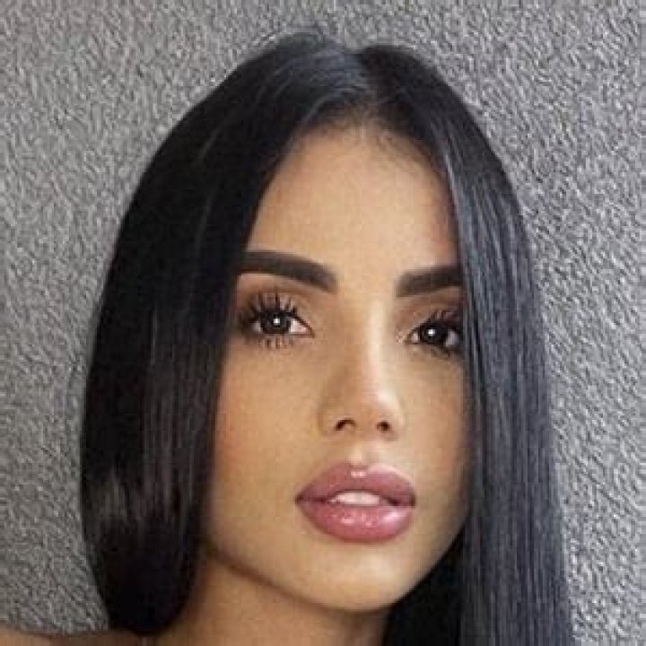 Karina Garcia (Youtuber) Wikipedia, Bio, Idade, Altura, Peso, Marido