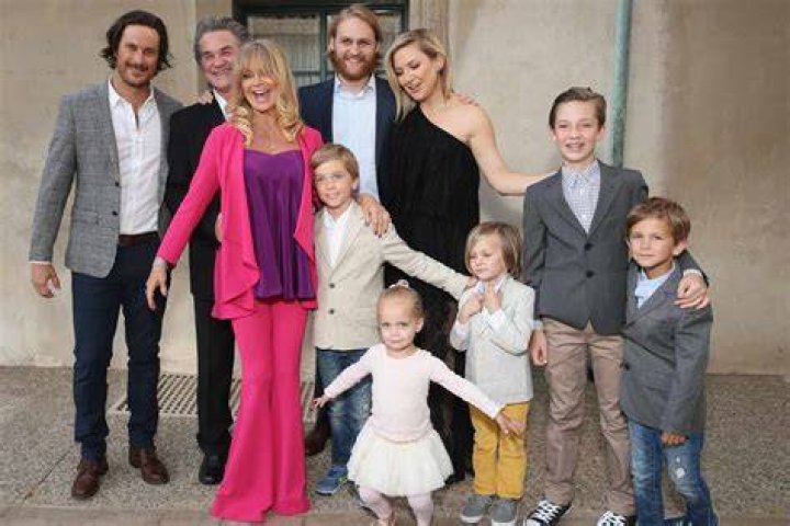 Kate Hudson's Parents: A Look At Family Ties