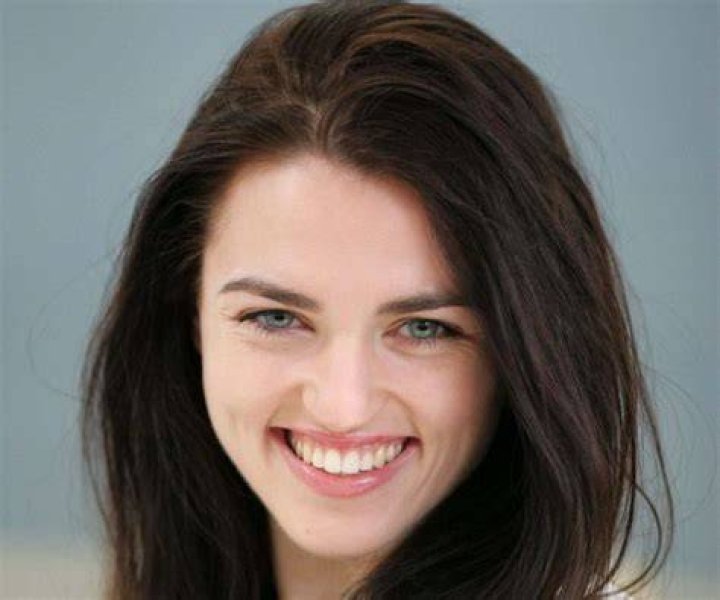 Katie McGrath Biography Facts, Childhood, Family Life & Achievements