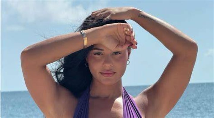 Katya Elise Henry Height