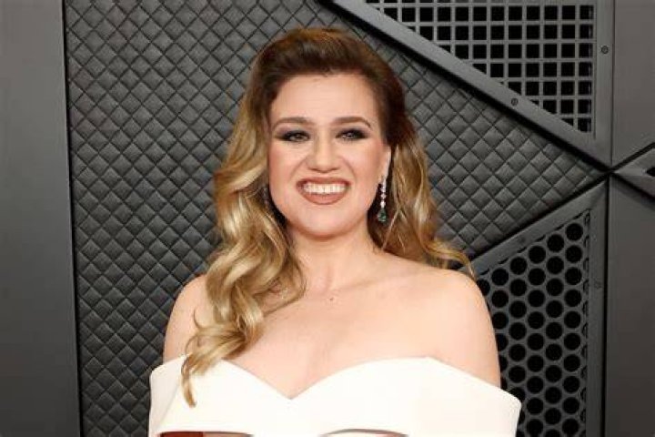 Kelly Clarkson&rsquo;s Meaning of Life is exceptional
