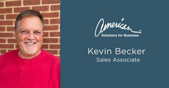 Kevin and his associate 