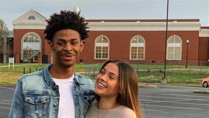 KK Dixon Biography, Career, Boyfriend, and Net Worth