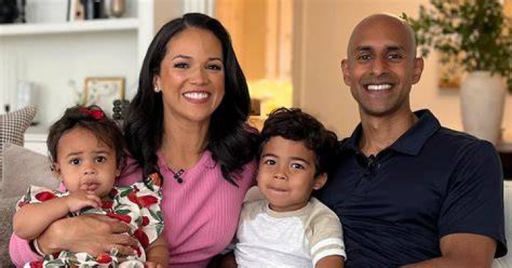 Laura jarrett ethnicity, wikipedia, nbc, husband, children, wedding, salary, age