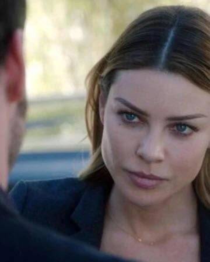 Lauren German r&eacute;lation, fortune, taille, tatouage, origine 2024 Taddlr