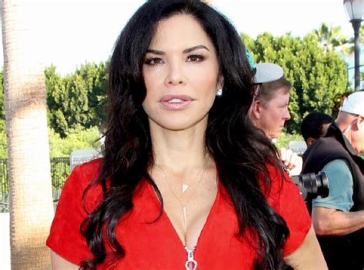 Lauren Sanchez bio net worth, age, height, weight, husband, kids, wiki
