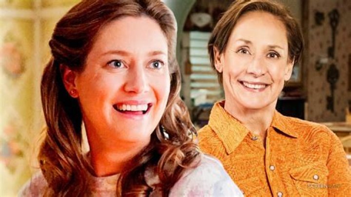 Laurie Metcalf And Zoe Perry