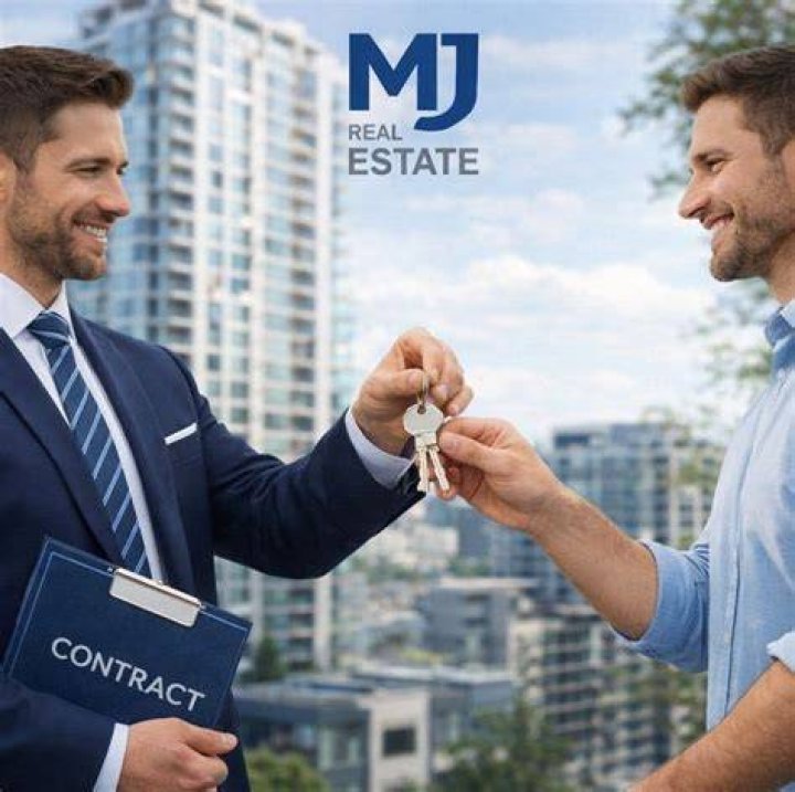 Leading Expert In Real Estate - MJ Houghton