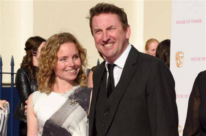 Lee Mack Wife Tara McKillop and Family Of 4, Meet His Three Children ·
