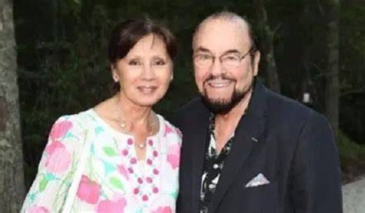 Lesa O’Daniel Facts about Felipe Esparza’s Wife