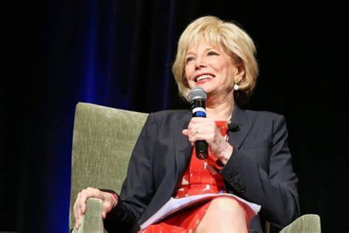 Lesley Stahl Height, Weight, Net Worth, Age, Birthday, Wikipedia, Who, Nationality, Biography