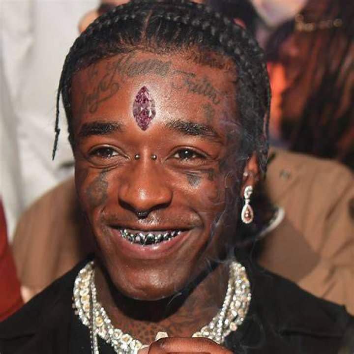 Lil Uzi Vert Was hat es mit dem StirnDiamanten auf sich? GQ Germany