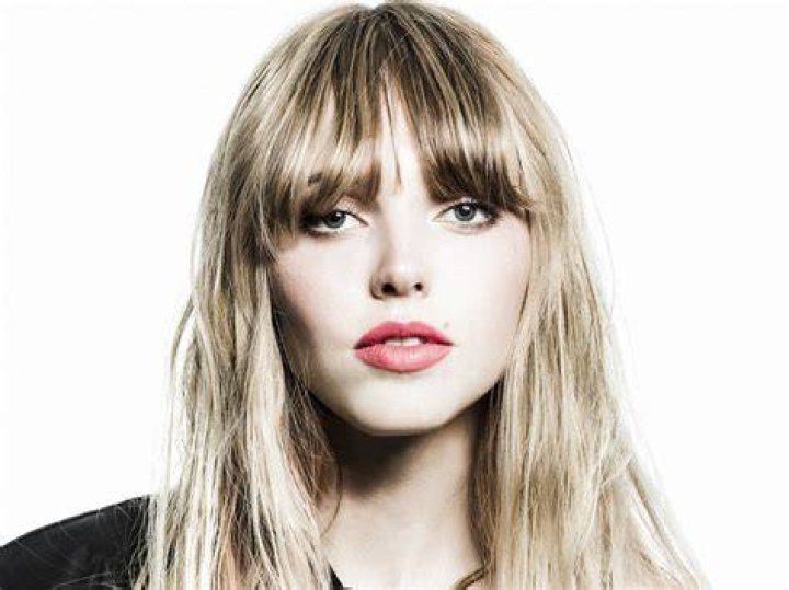 Lina laut.de Band
