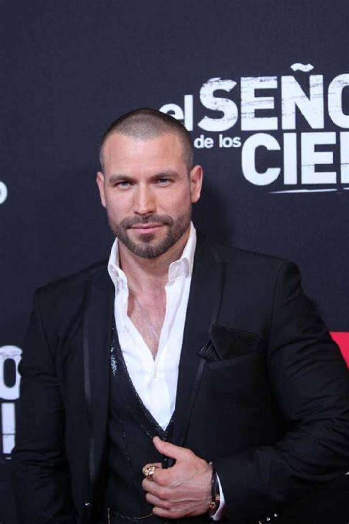 &iexcl;Lo m&aacute;s esperado! Rafael Amaya acaba con el misterio que lo rodea