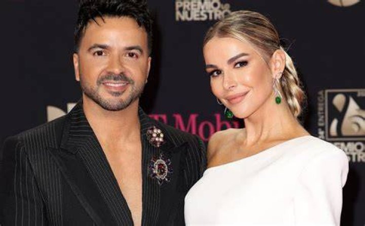 Luis Fonsi Ex Wife And Wife Cancer Who