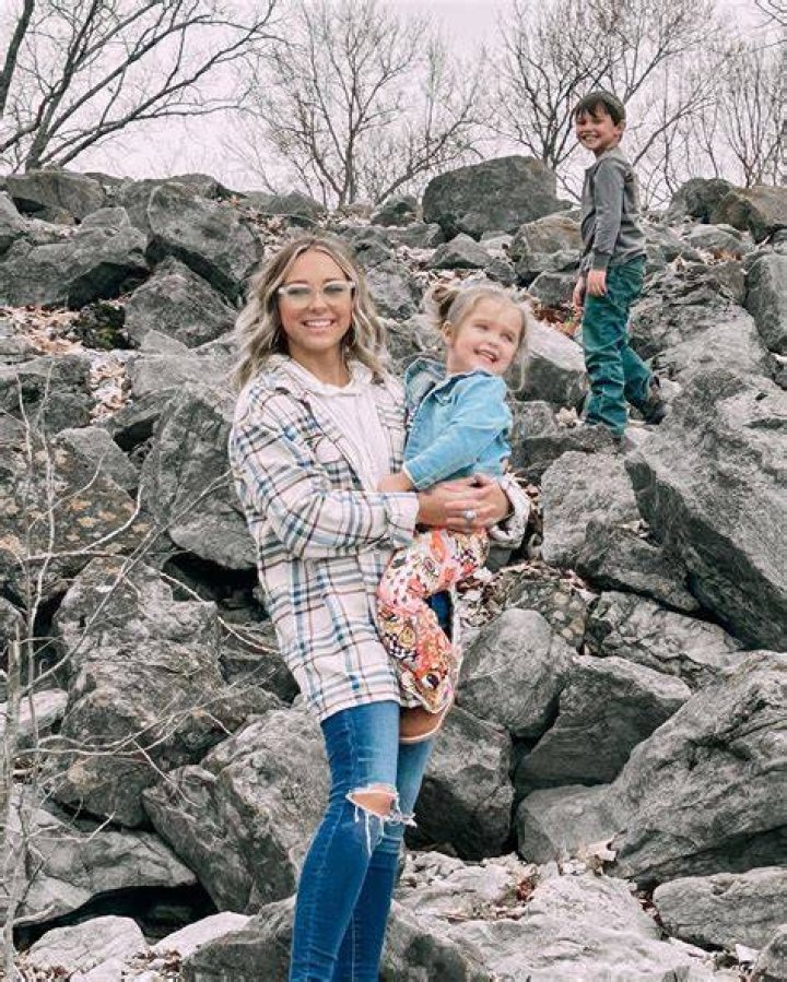 Macy Nicole Walker Cameo