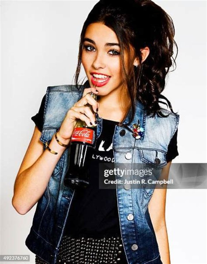 Madison Beer's Height, Weight, Bio, Measurements & More