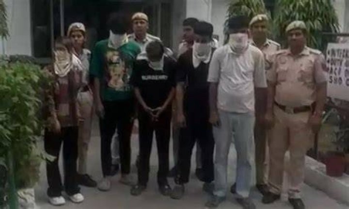 Man robbed, kidnapped after meeting woman at Fayetteville motel via