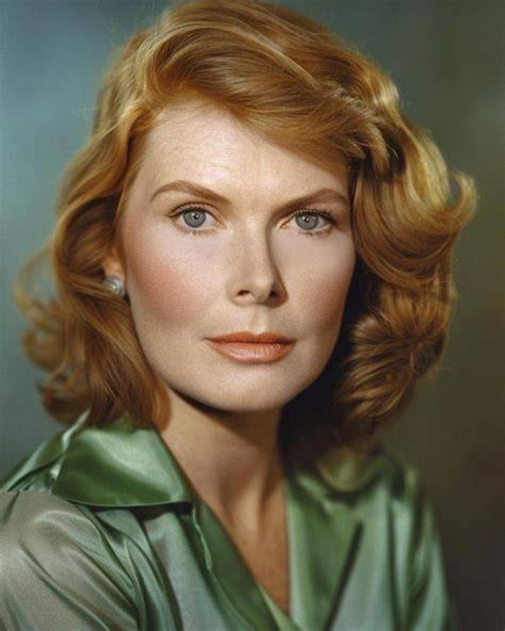 Mariette Hartley's Impressive Net Worth: See How She Built Her Fortune