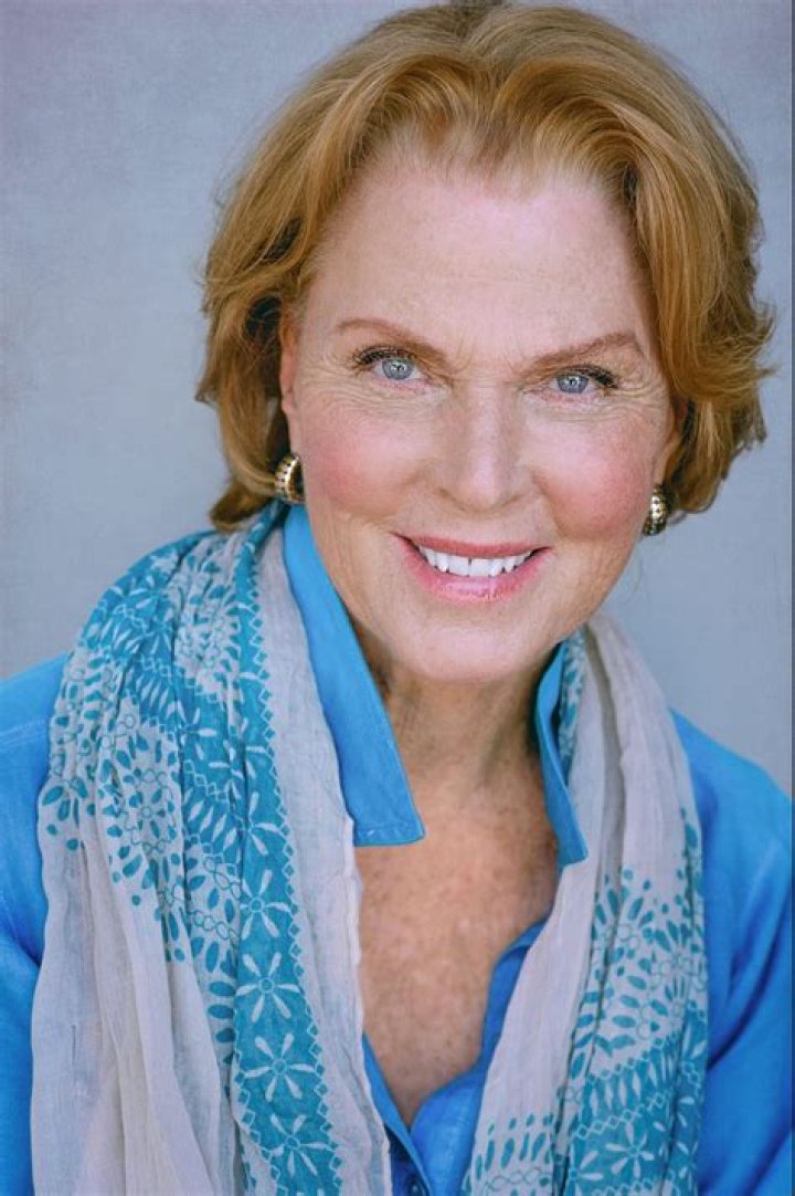 Mariette Hartley's Impressive Net Worth: See How She Built Her Fortune