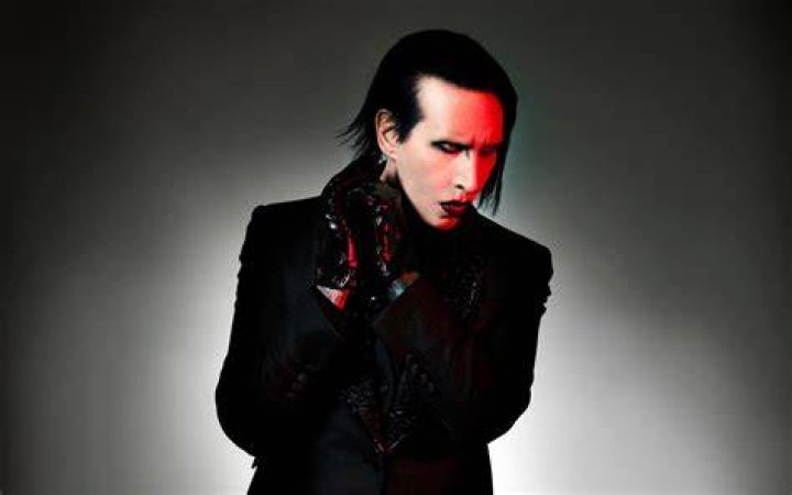 Marilyn Manson's dad surprises him on photoshoot dressed as him Metro