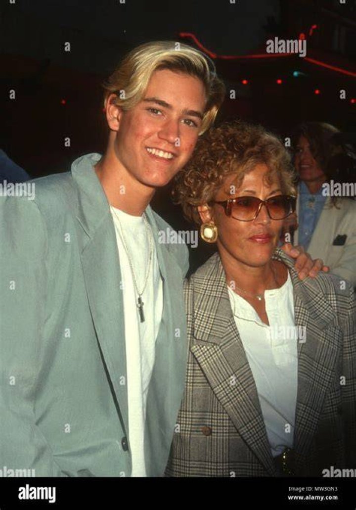 Mark-Paul Gosselaar's Mother: A Bond Of Love And Support