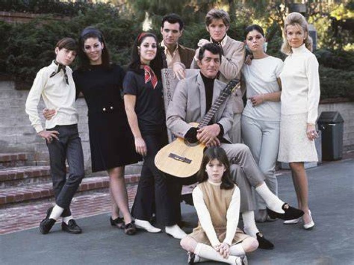 Meet The 8 Talented Children Of Hollywood Legend Dean Martin
