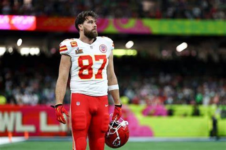 Meet Travis Kelce: All About The Pro Bowl Tight End