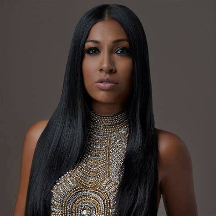 Melanie Fiona Picture 15 54th Annual GRAMMY Awards Arrivals