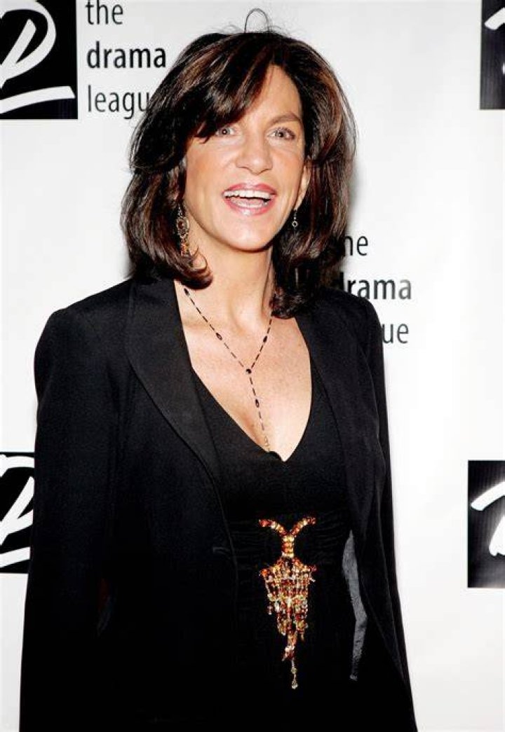 Mercedes Ruehl Bio, Age, Movies, Net Worth, Adoption, Frasier and 2019