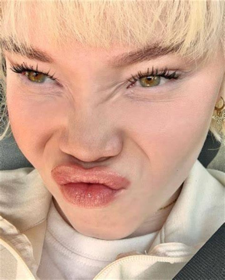 Michelle Johnson Biography, Age, Height, Husband, Net Worth, Family |
