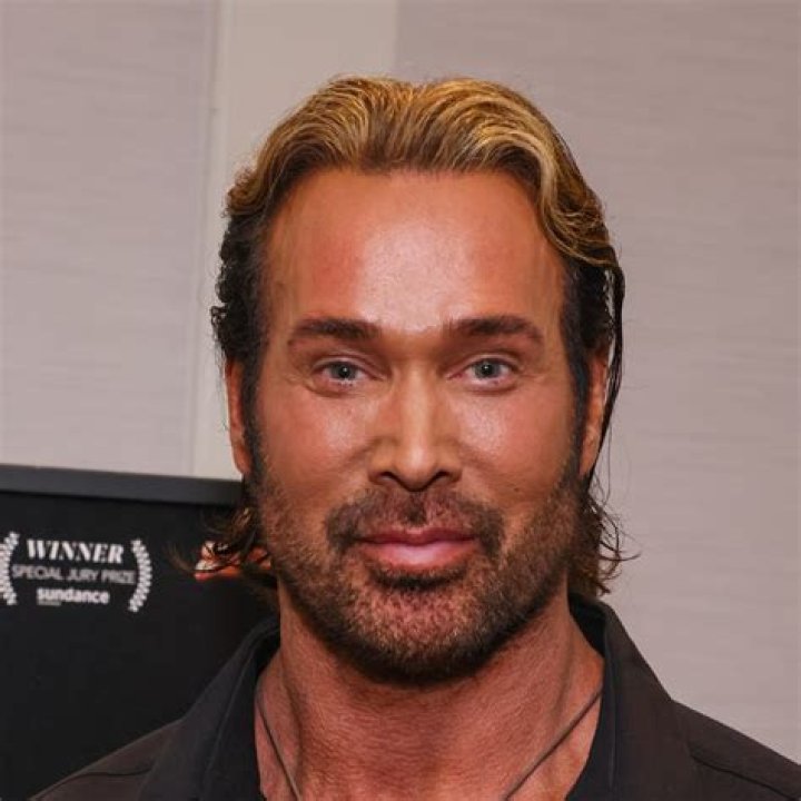 Mike O'Hearn's Marriage And Divorce Unveiled