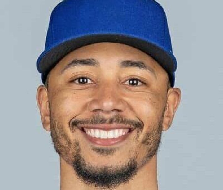 Mookie Betts- Wiki, Age, Ethnicity, Wife, Height, Net Worth, Career