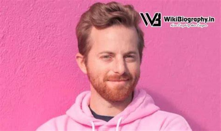 Ned Graham Bio, Wiki, Age, Height, Family, Wife, Father and Net Worth.