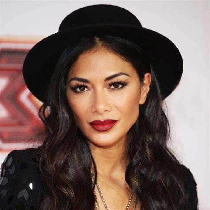 Nicole Scherzinger Biography Facts, Childhood, Family Life & Achievements