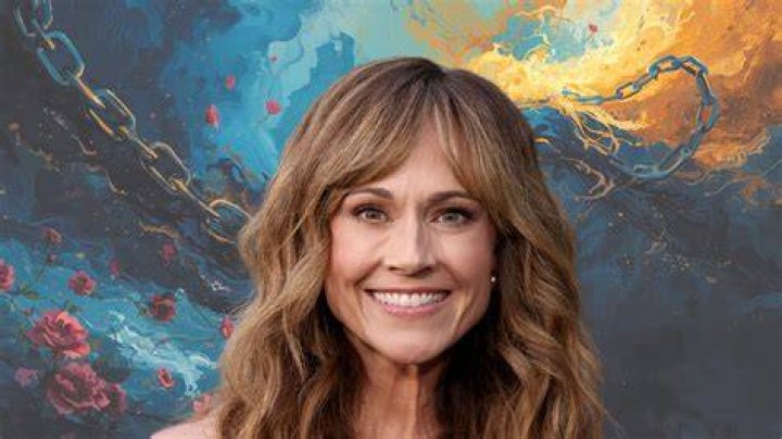 Nikki Deloach and Everything About her Relationship, Career & Net Worth
