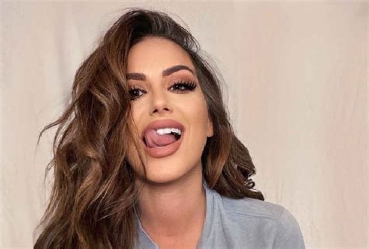 Nivine Jay, chi &egrave; l&rsquo;influencer? Et&agrave;, Ben Affleck, Cry Baby, Tik Tok