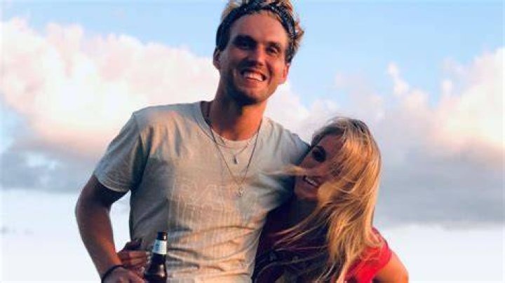 Olivia Flowers' Brother: Uncovering The Hidden Sibling