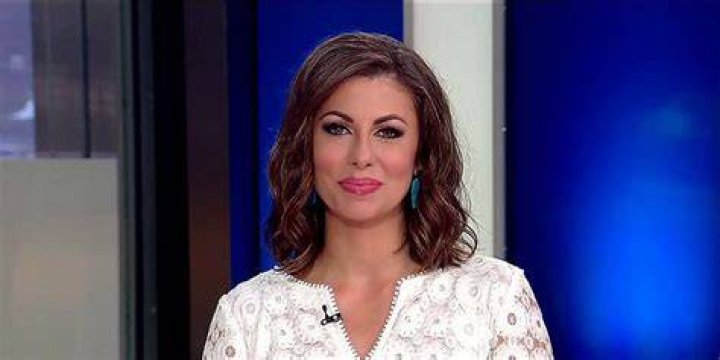Ortagus Wiki, Bio, Age, Body Measurements, Daughter, Bikini