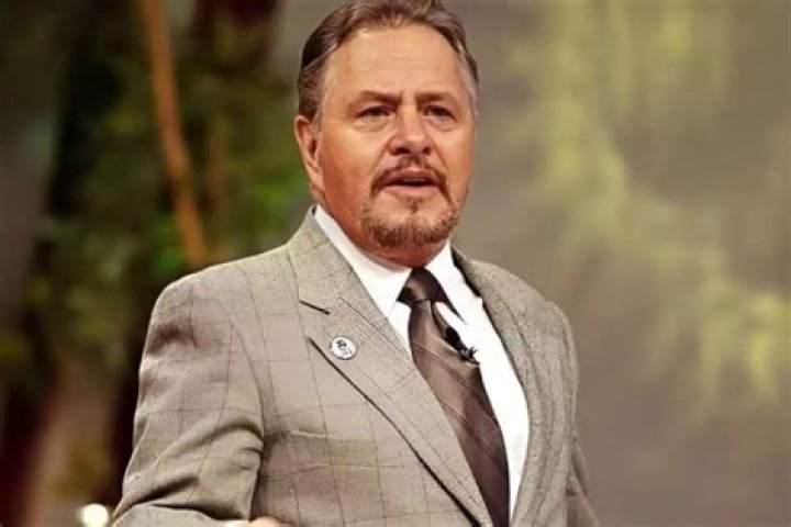 &iexcl;Paco Stanley es tendencia! En Twitter usuarios responden y dimensionan